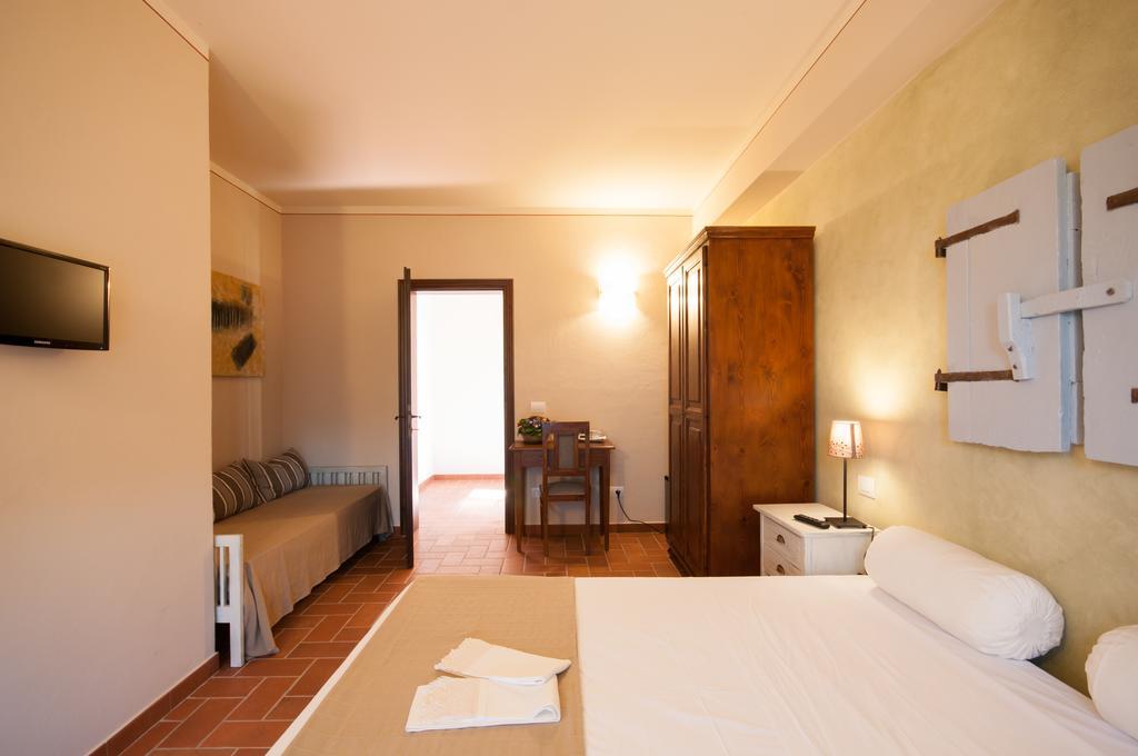Agriturismo Borgo Tra Gli Olivi كاستيجليون فيورنتينو الغرفة الصورة