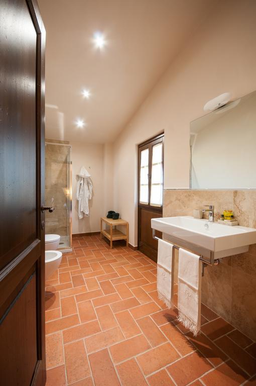 Agriturismo Borgo Tra Gli Olivi كاستيجليون فيورنتينو المظهر الخارجي الصورة