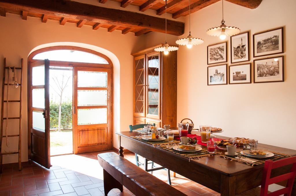 Agriturismo Borgo Tra Gli Olivi كاستيجليون فيورنتينو المظهر الخارجي الصورة